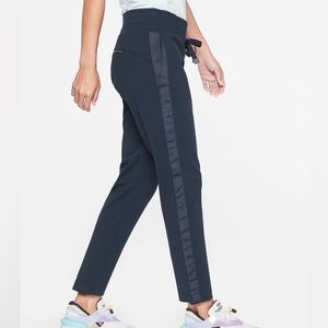 Athleta Metro Downtown Ankle Pants